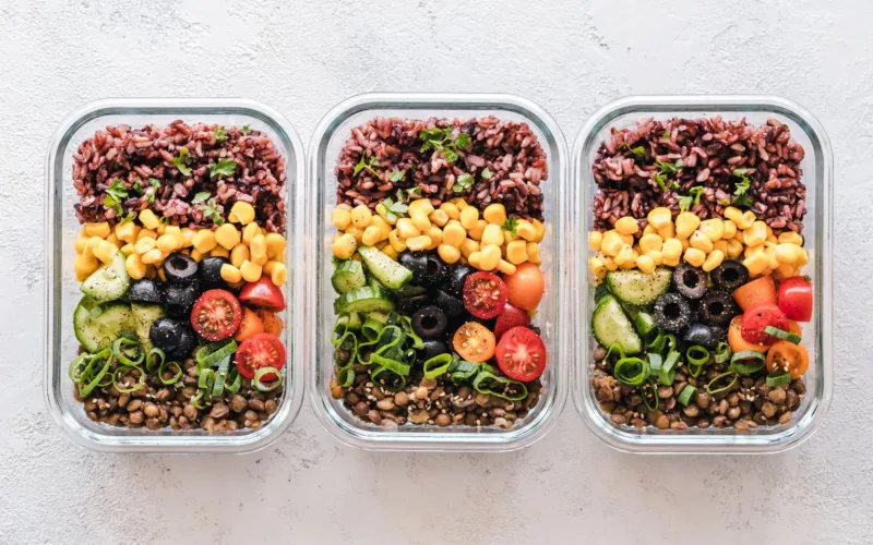 How to Meal Prep for a Week in Under an Hour