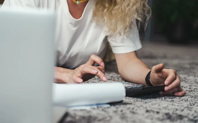 How to Price Freelance Work Without Underselling Yourself