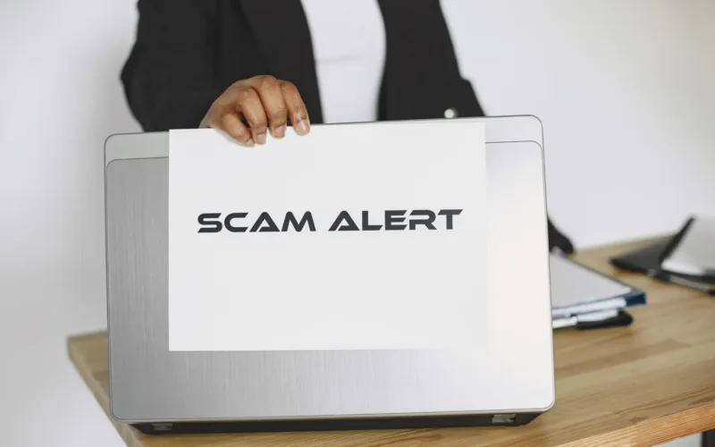 How to Avoid Side Hustle Scams and Fake Job Offers