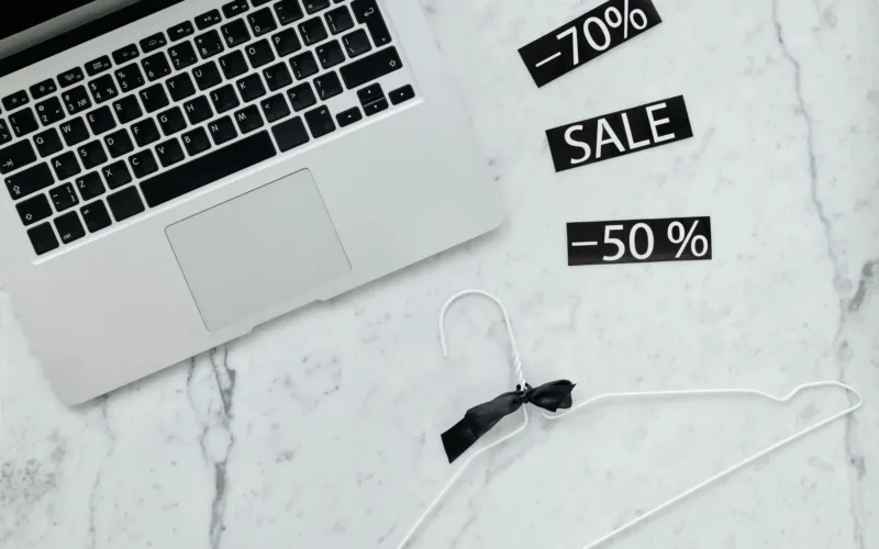 How to Use Price Tracking Tools Before You Buy